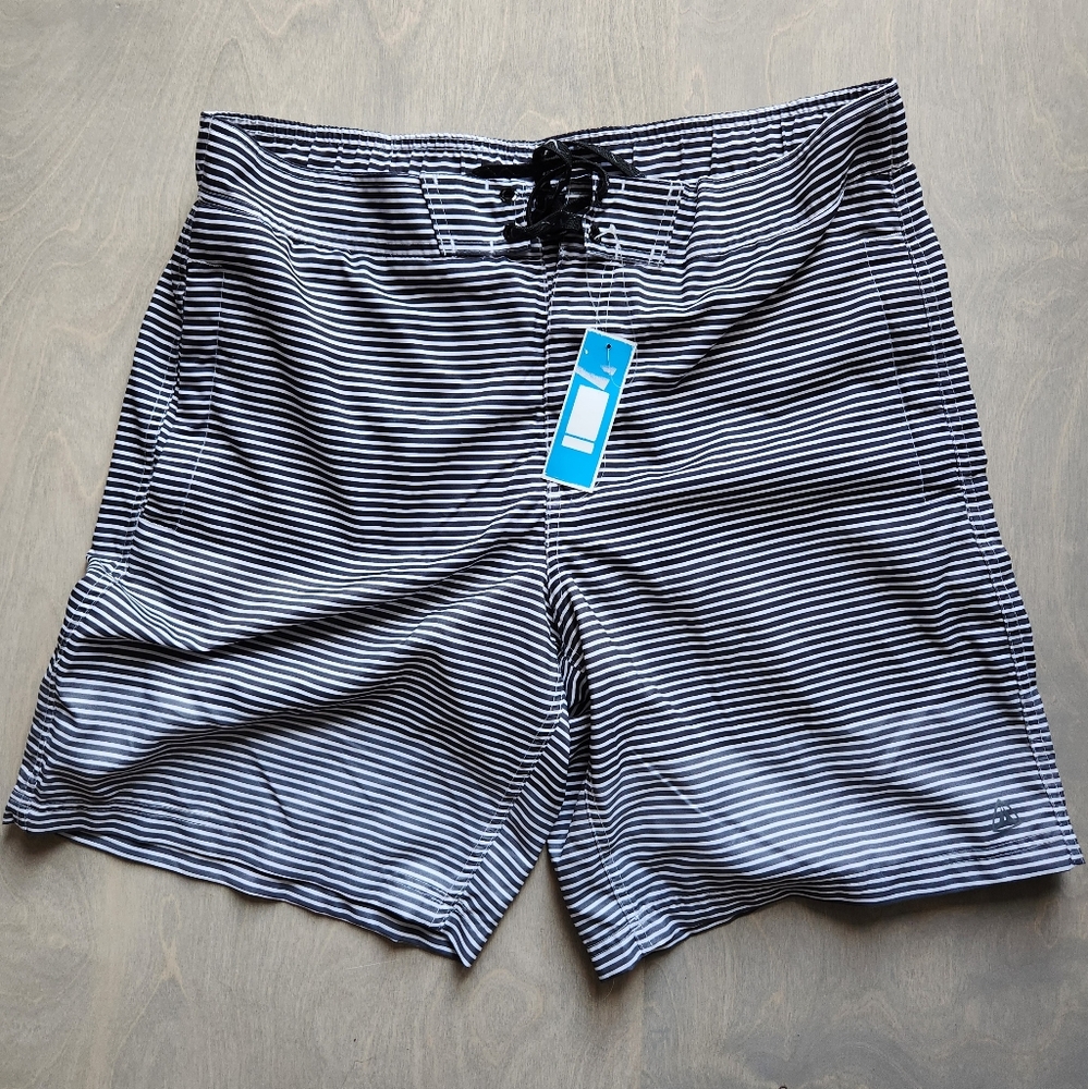 Men's XL NWT Firefly Classic White and Black Stripe Swim Trunks